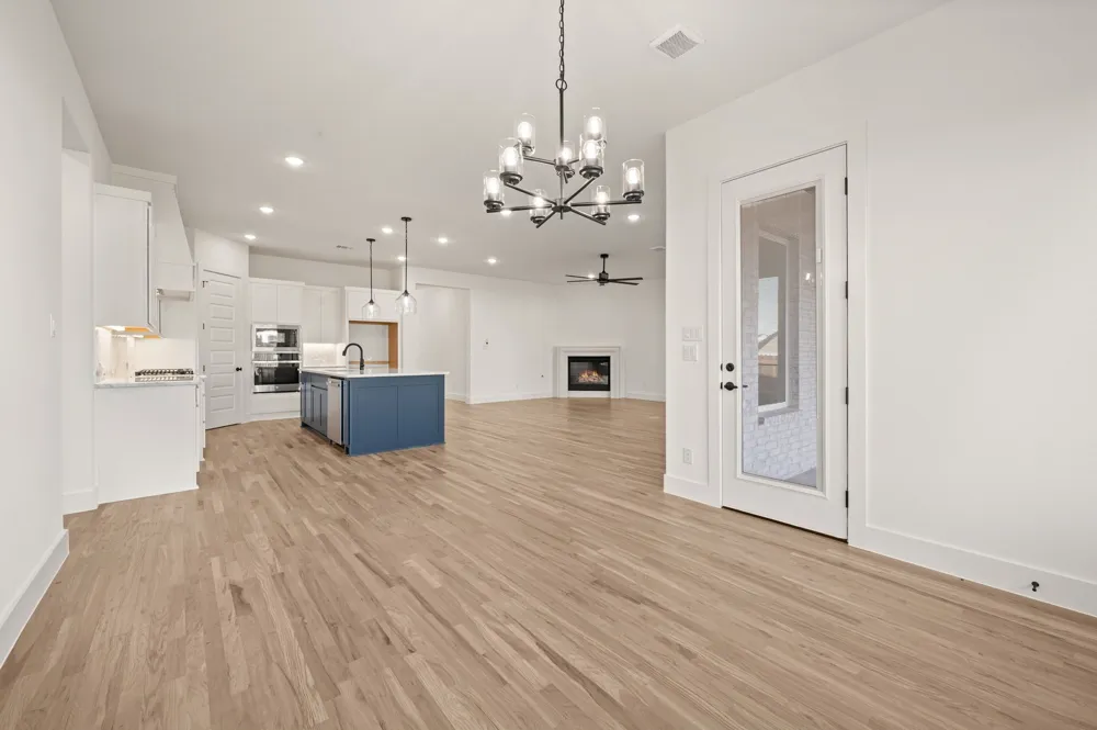 912 Highlands Avenue Aledo, TX 76008