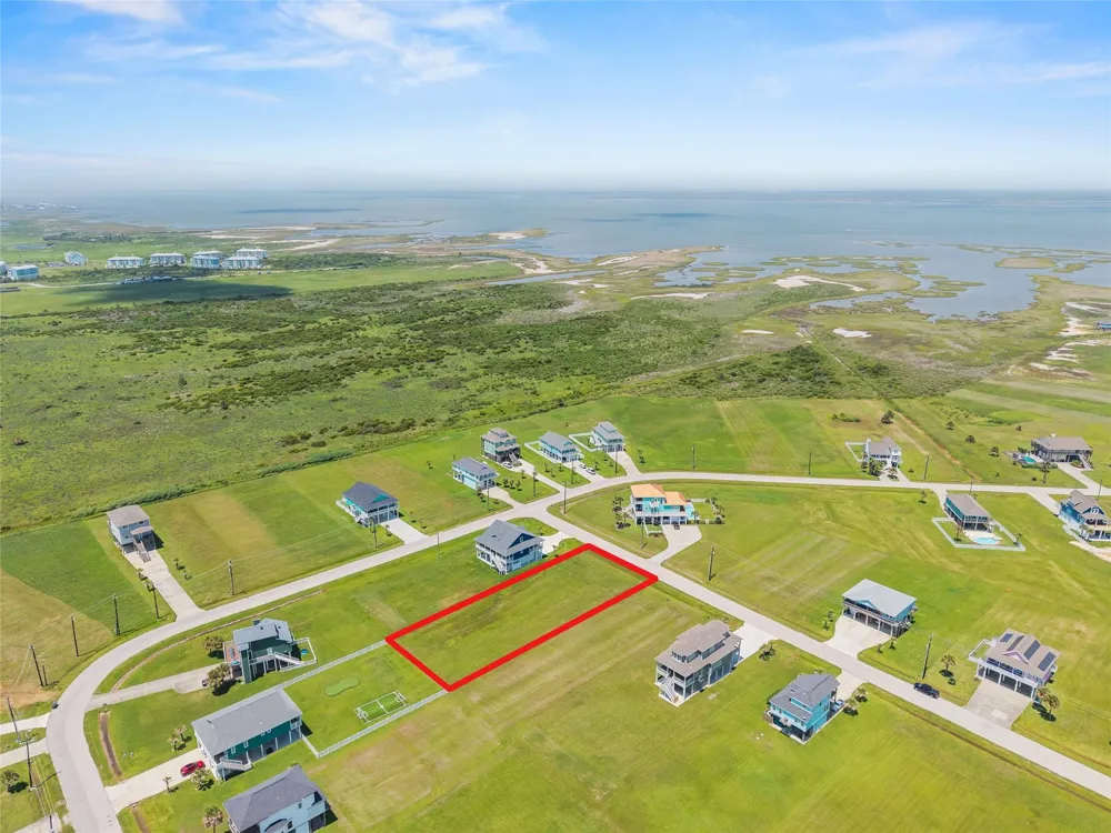 18817 Warrior Road Galveston, TX 77554