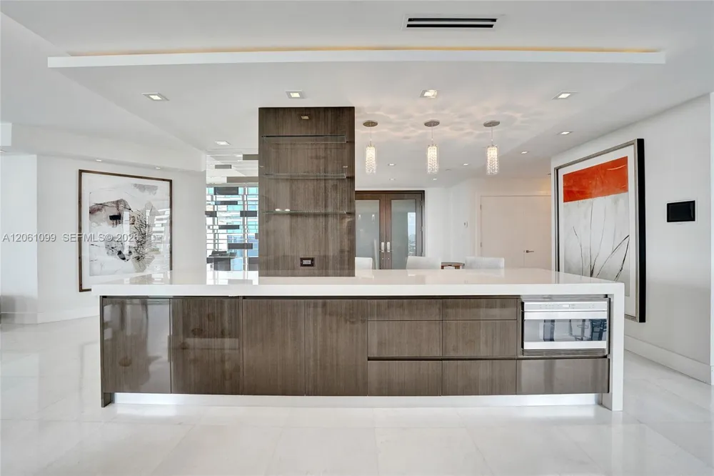17875 Collins Ave #3201 Sunny Isles Beach, FL 33160