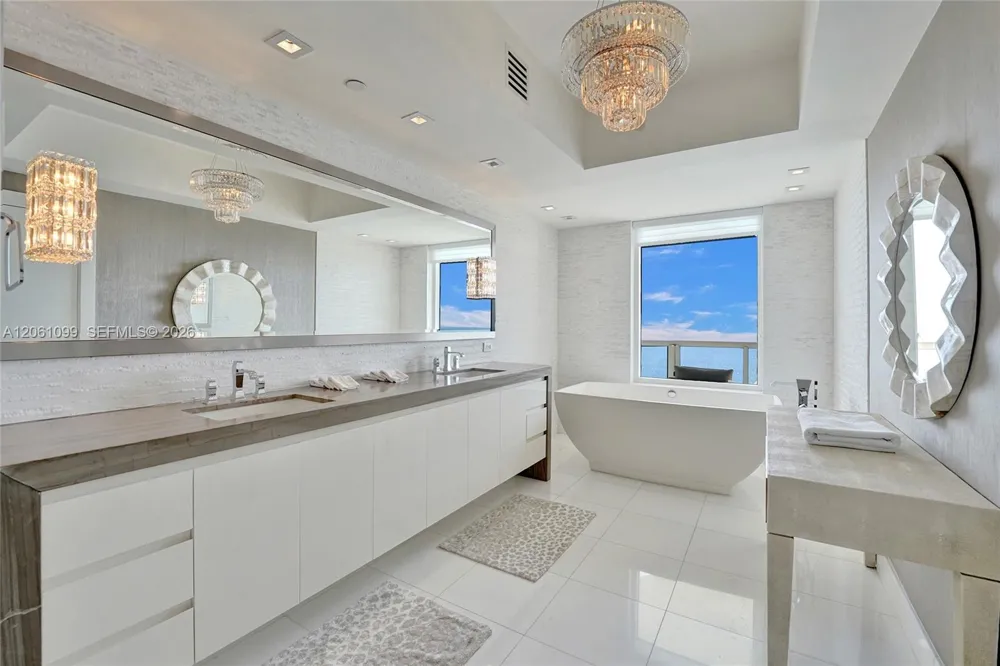 17875 Collins Ave #3201 Sunny Isles Beach, FL 33160