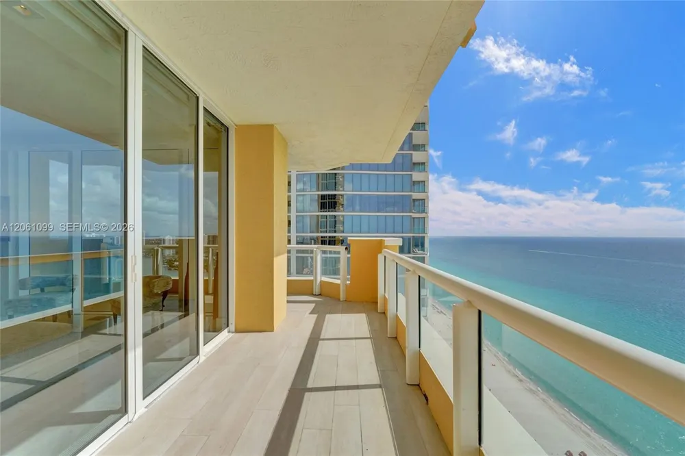 17875 Collins Ave #3201 Sunny Isles Beach, FL 33160