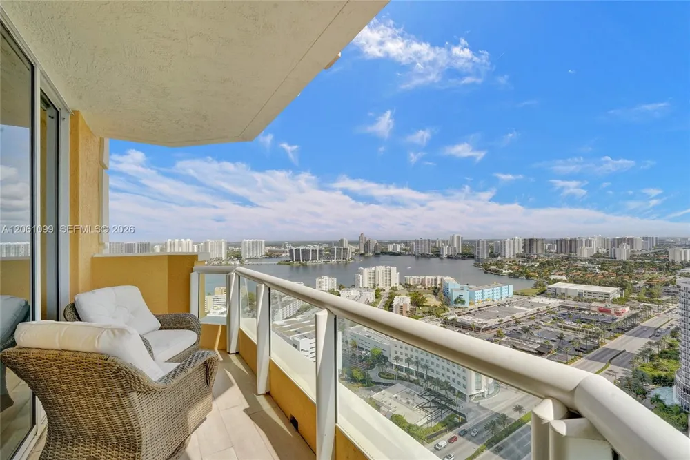 17875 Collins Ave #3201 Sunny Isles Beach, FL 33160
