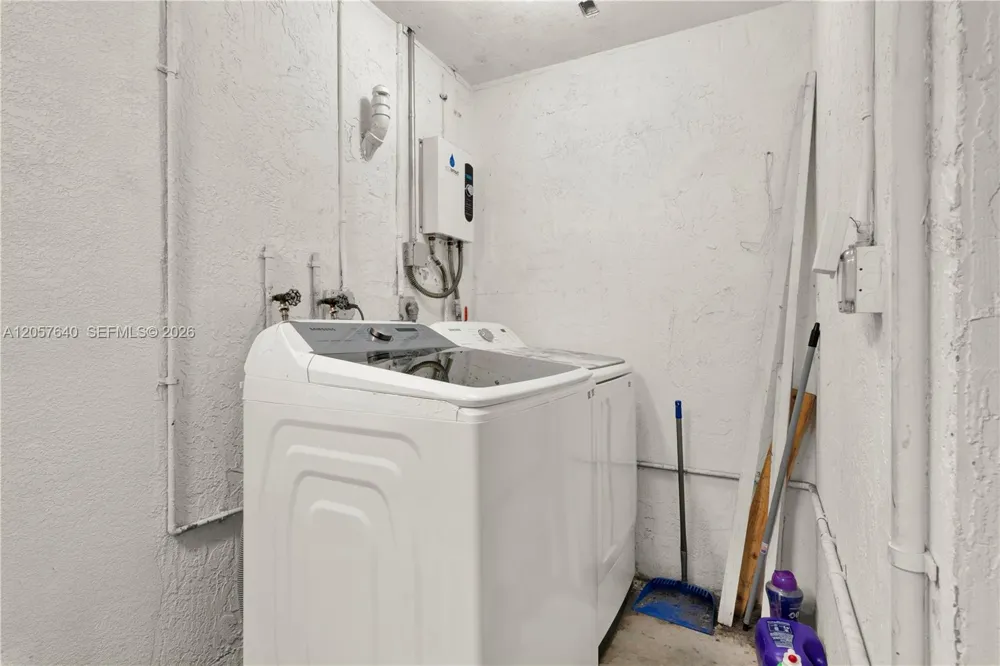 2470 SW 153rd Pass Miami, FL 33185