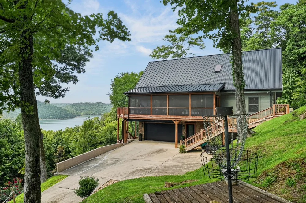 150 Dakota Ln Smithville, TN 37166