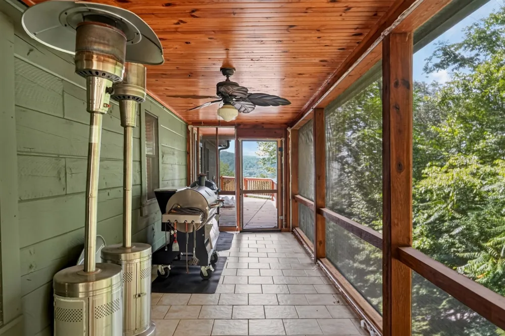 150 Dakota Ln Smithville, TN 37166