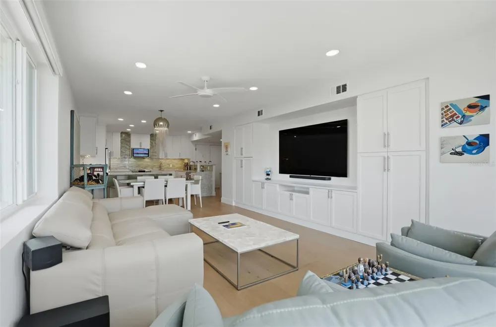6 BELLEVIEW BOULEVARD #705 Belleair, FL 33756