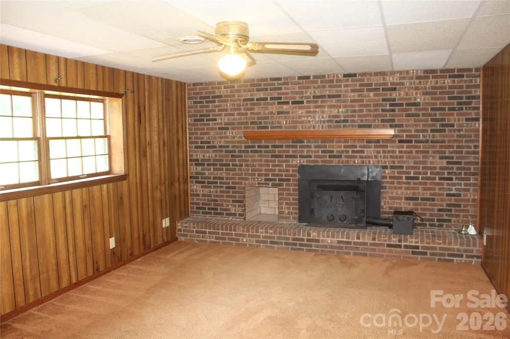 205 Inglewood Drive Morganton, NC 28655