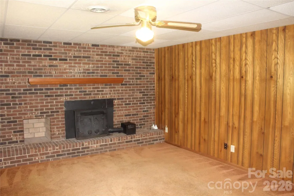 205 Inglewood Drive Morganton, NC 28655