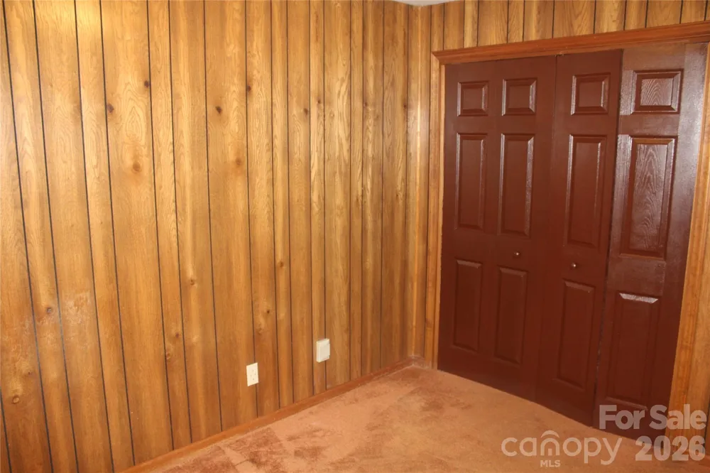 205 Inglewood Drive Morganton, NC 28655