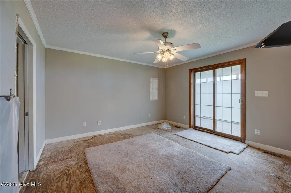 773 Old Pamlico Beach Road W Belhaven, NC 27810