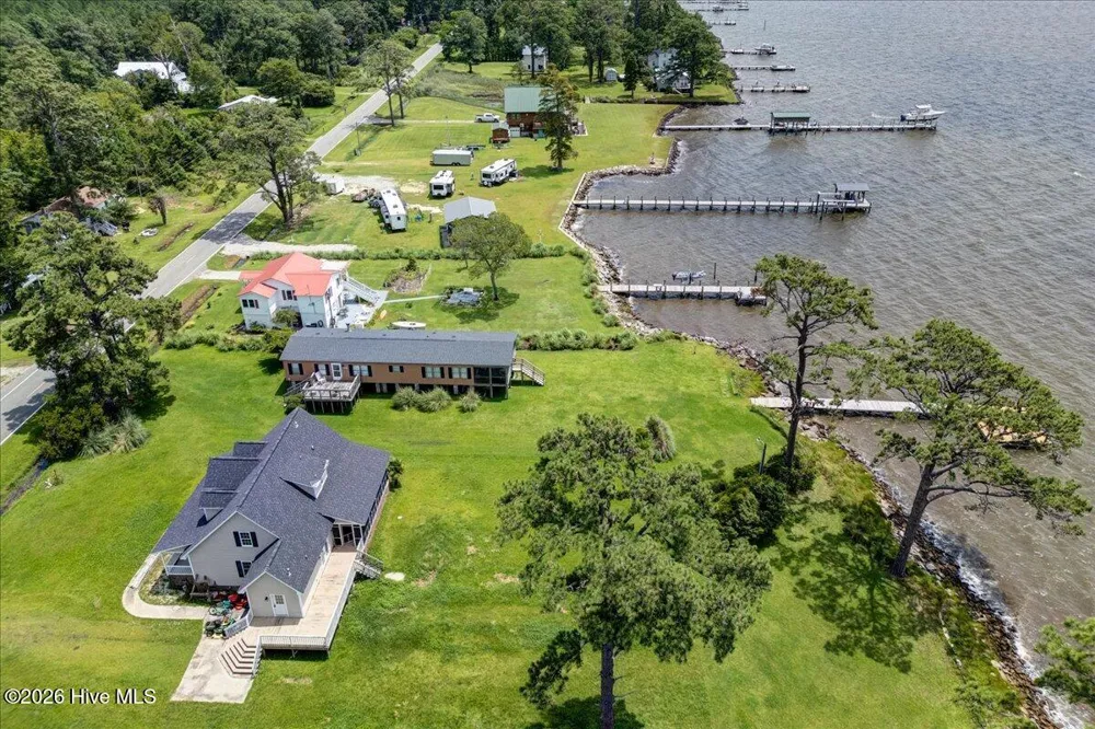 773 Old Pamlico Beach Road W Belhaven, NC 27810
