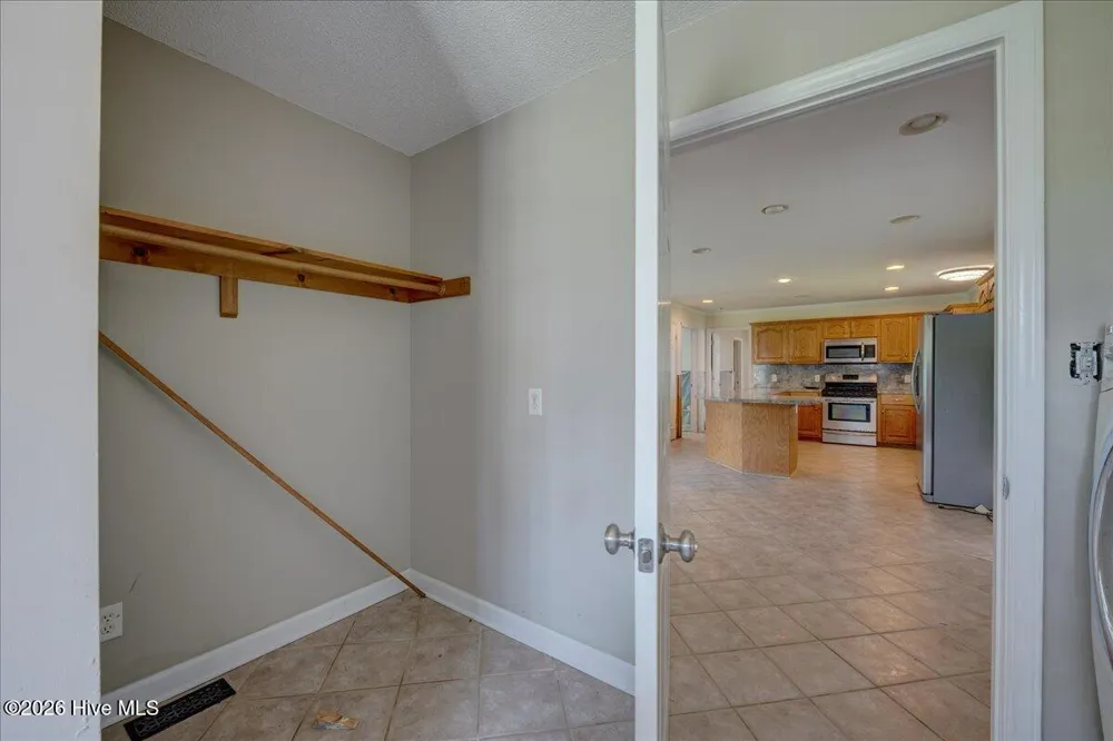 773 Old Pamlico Beach Road W Belhaven, NC 27810