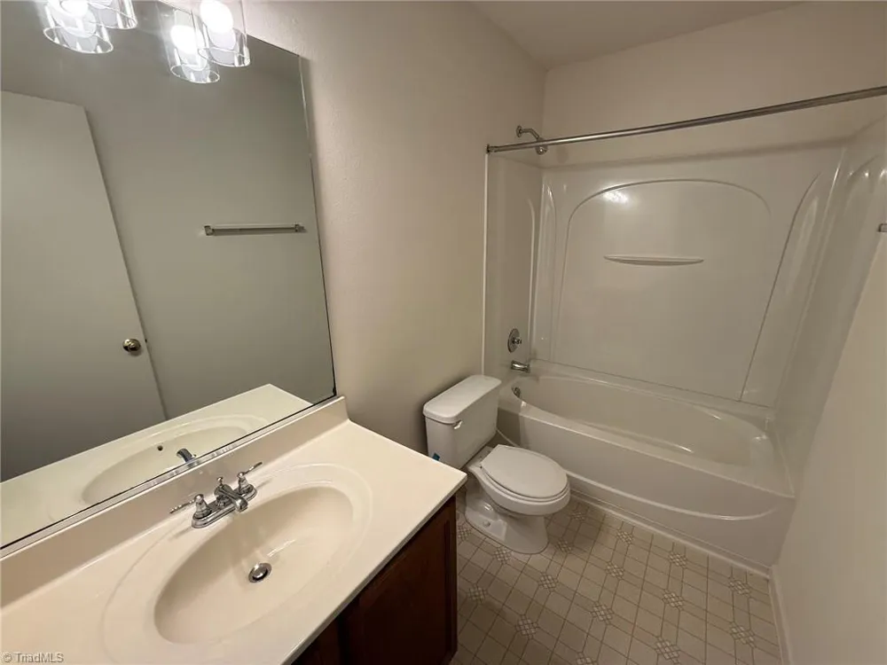 809 Topsail Drive Browns Summit, NC 27214
