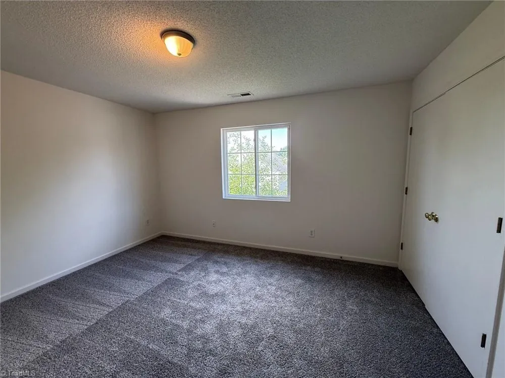 809 Topsail Drive Browns Summit, NC 27214