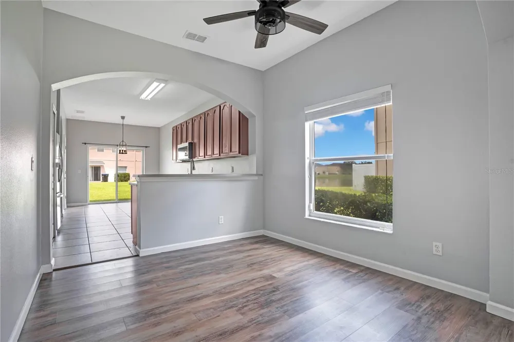 864 PARK GROVE COURT Orlando, FL 32828