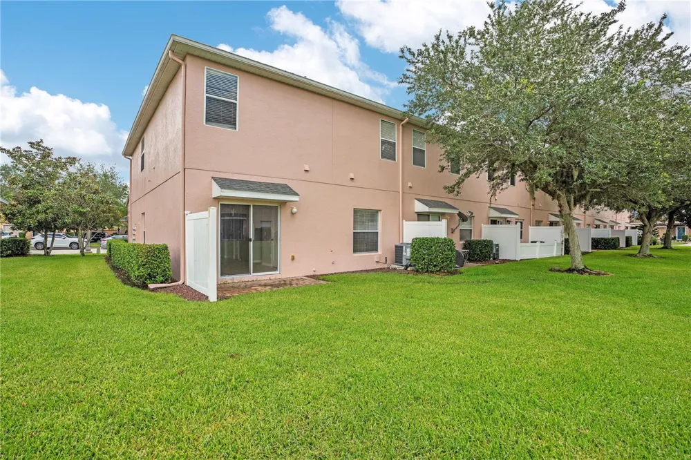 864 PARK GROVE COURT Orlando, FL 32828