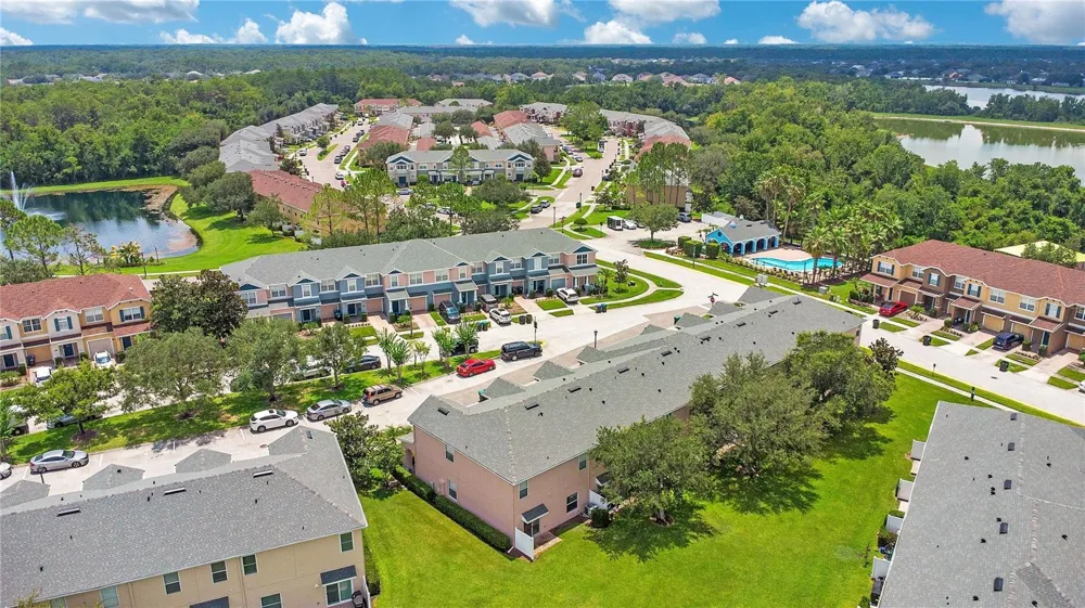 864 PARK GROVE COURT Orlando, FL 32828