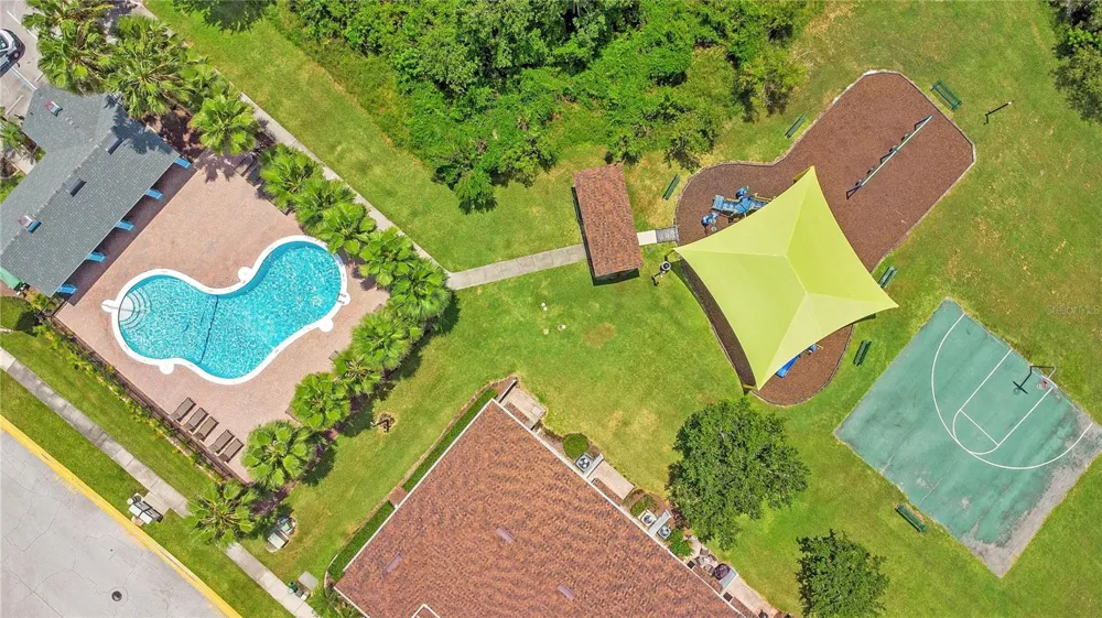 864 PARK GROVE COURT Orlando, FL 32828