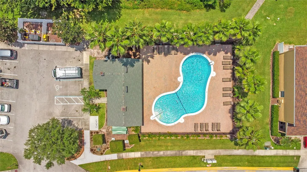 864 PARK GROVE COURT Orlando, FL 32828