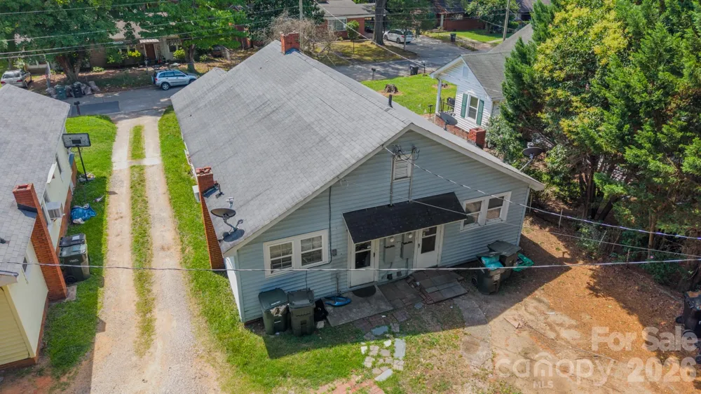 112 Freeze Avenue NW Concord, NC 28025
