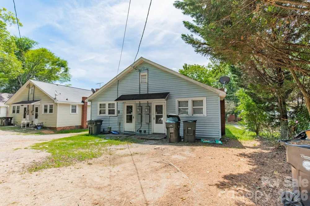 112 Freeze Avenue NW Concord, NC 28025