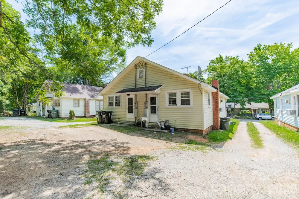 112 Freeze Avenue NW Concord, NC 28025