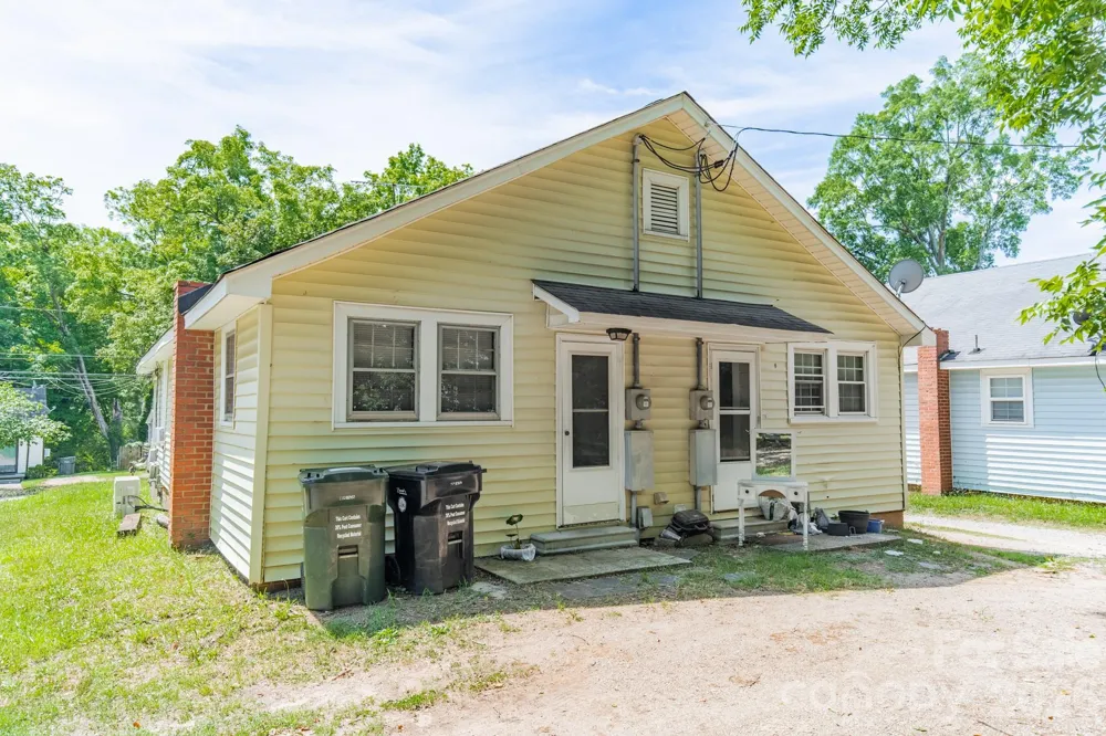 112 Freeze Avenue NW Concord, NC 28025