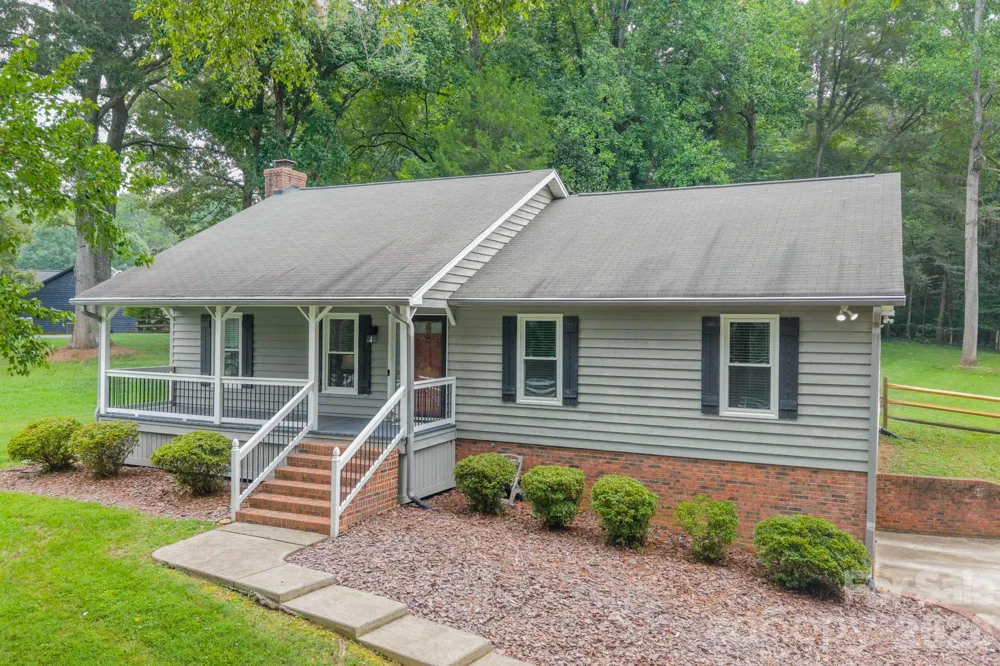 7400 Sample Road Huntersville, NC 28078
