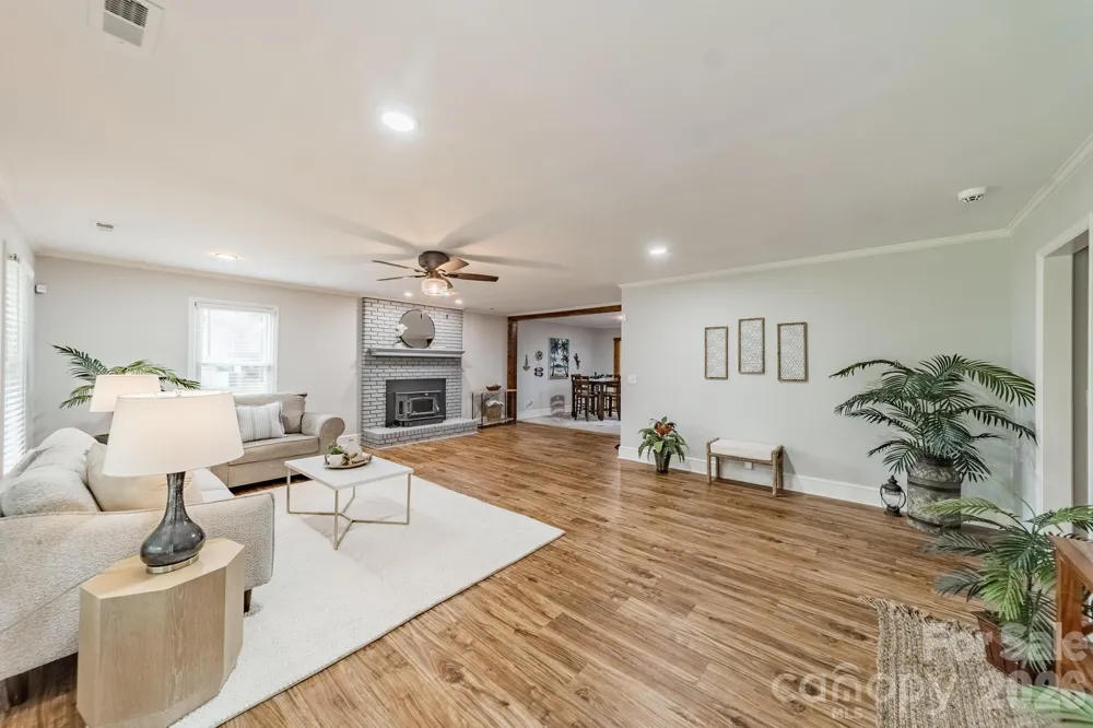 7400 Sample Road Huntersville, NC 28078
