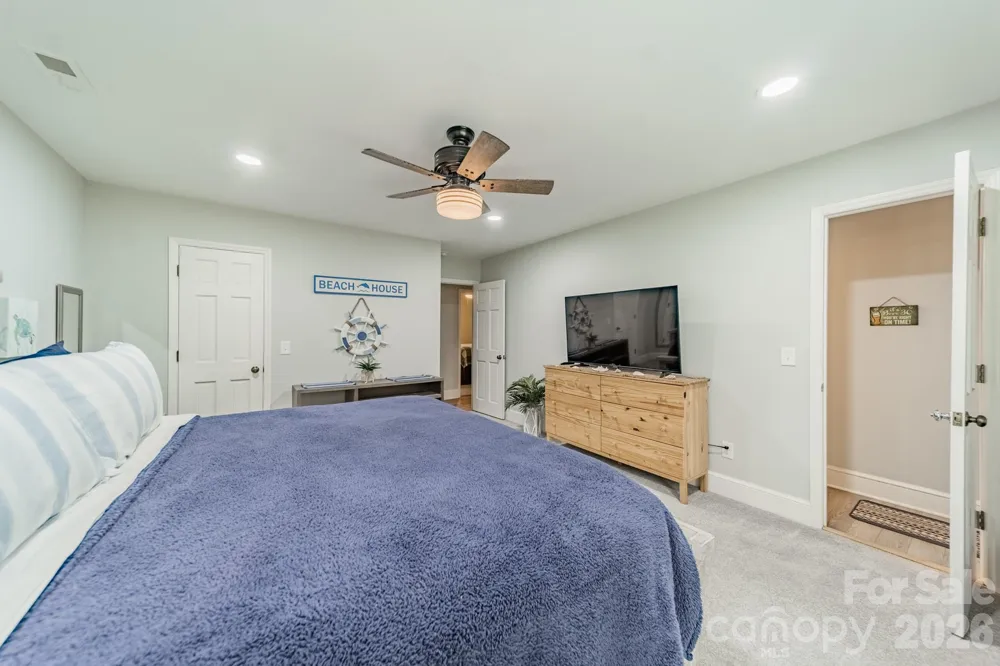 7400 Sample Road Huntersville, NC 28078