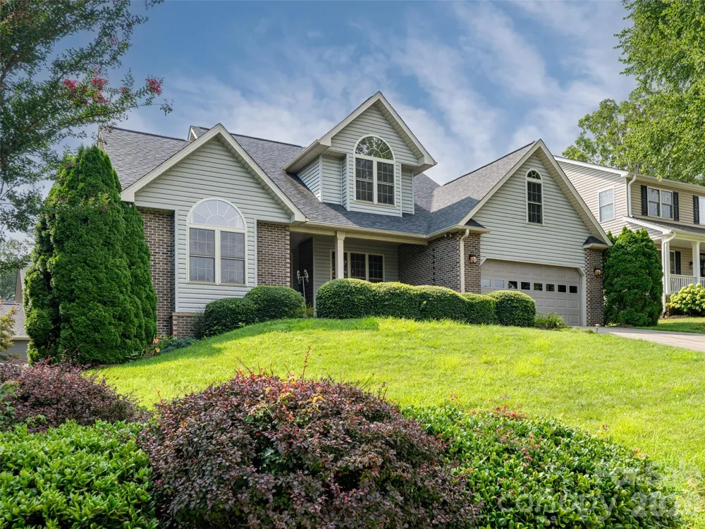 80 Driftstone Circle Arden, NC 28704