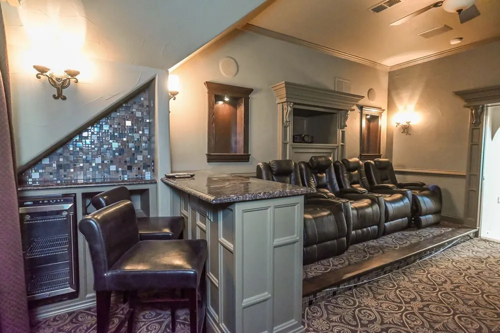711 Lexington Avenue Coppell, TX 75019