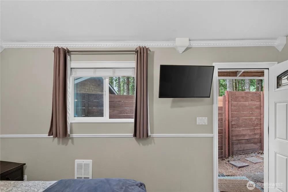56118 343rd Avenue Ct E Ashford, WA 98304
