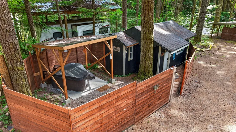56118 343rd Avenue Ct E Ashford, WA 98304