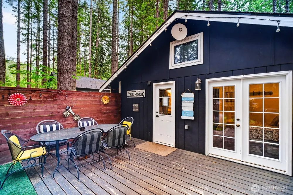 56118 343rd Avenue Ct E Ashford, WA 98304