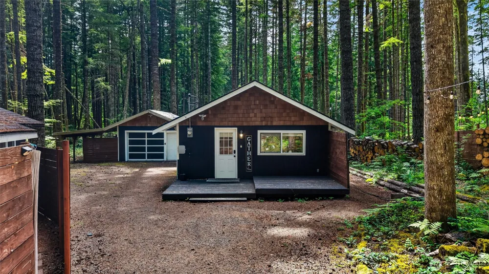 56118 343rd Avenue Ct E Ashford, WA 98304