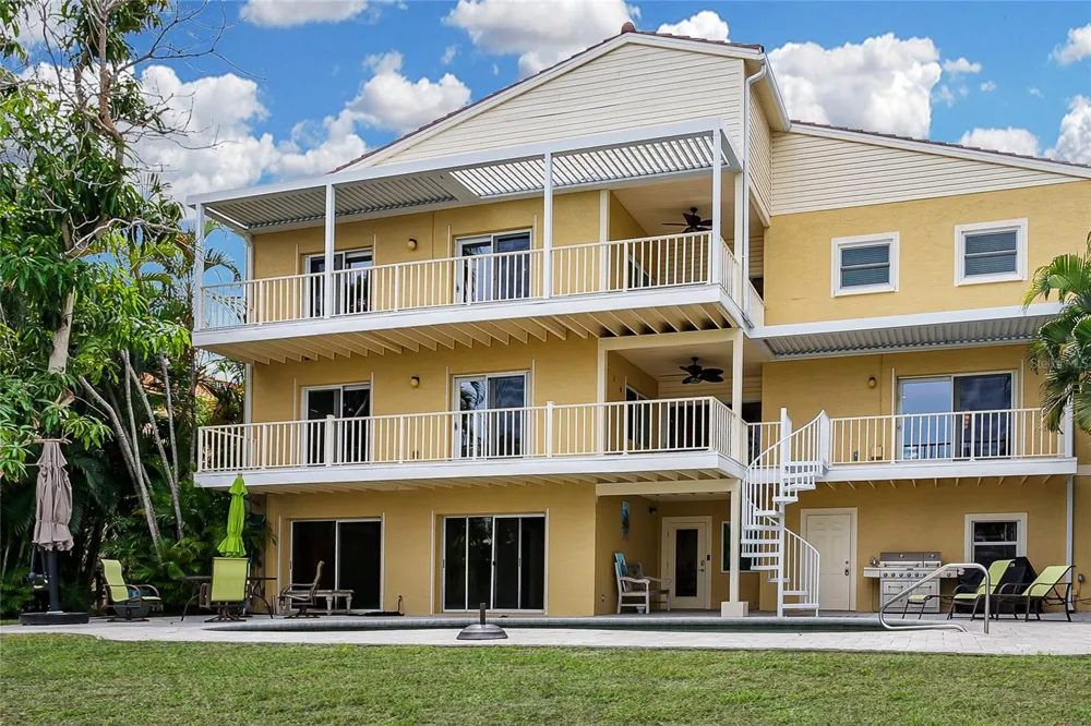 614 NORTON STREET Longboat Key, FL 34228
