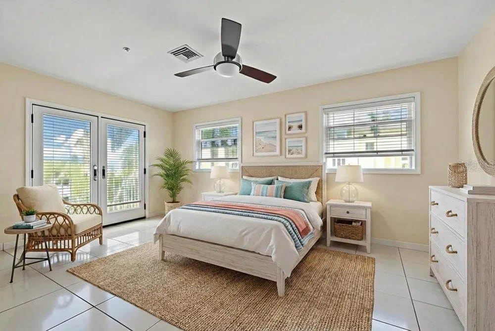 614 NORTON STREET Longboat Key, FL 34228