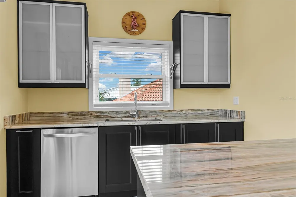 614 NORTON STREET Longboat Key, FL 34228