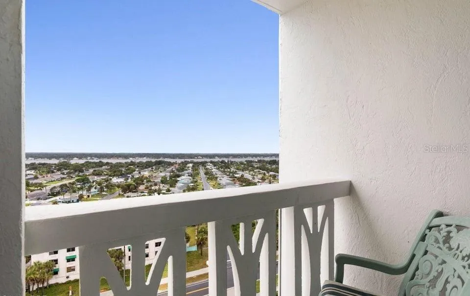 1051 OCEAN SHORE BOULEVARD #1404 Ormond Beach, FL 32176