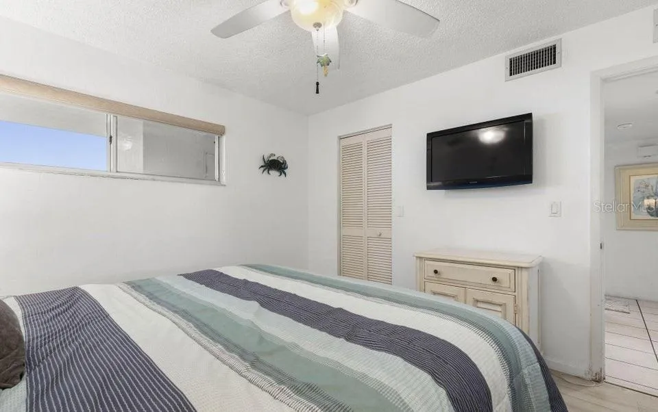 1051 OCEAN SHORE BOULEVARD #1404 Ormond Beach, FL 32176