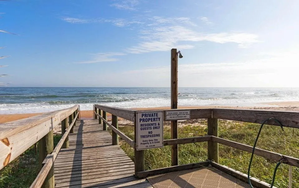 1051 OCEAN SHORE BOULEVARD #1404 Ormond Beach, FL 32176