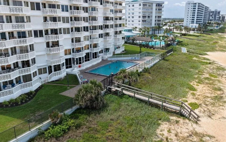 1051 OCEAN SHORE BOULEVARD #1404 Ormond Beach, FL 32176