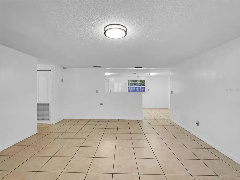 1821 BELLGROVE STREET Lakeland, FL 33805
