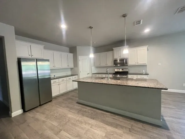 2607 Golden Bell Drive Glenn Heights, TX 75154