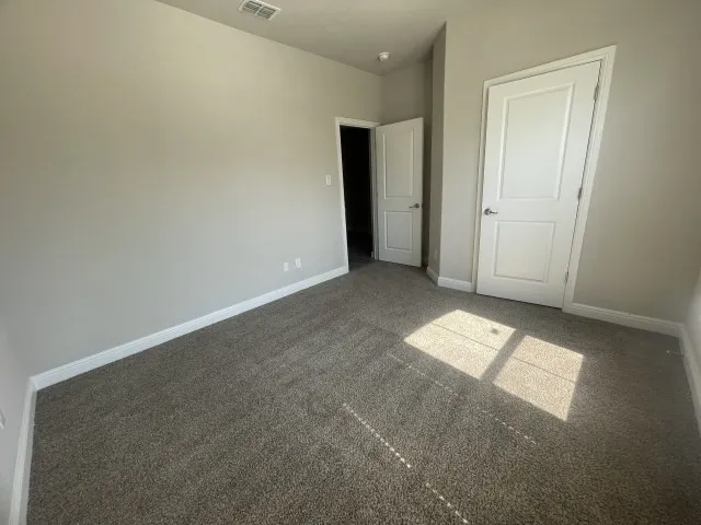 2607 Golden Bell Drive Glenn Heights, TX 75154