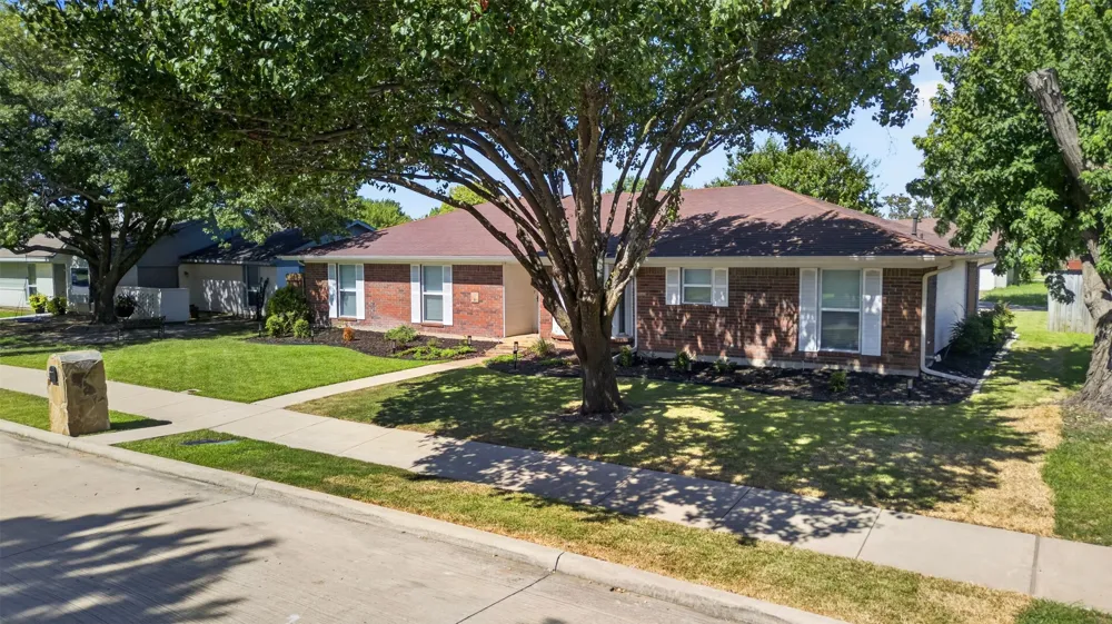 4213 Cheyenne Drive Rowlett, TX 75088