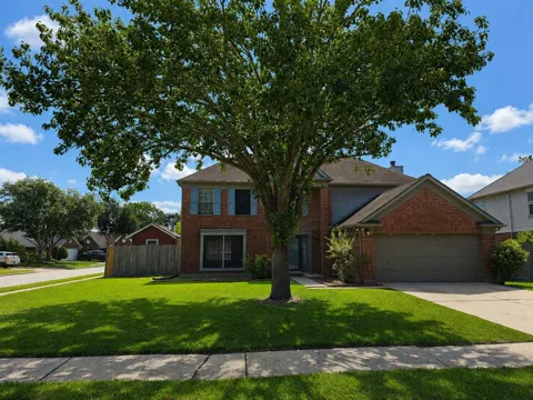 3901 Spring Garden Drive