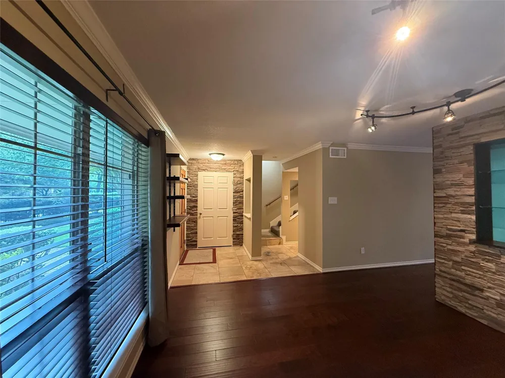 12985 Trail Hollow Drive #6 Houston, TX 77079