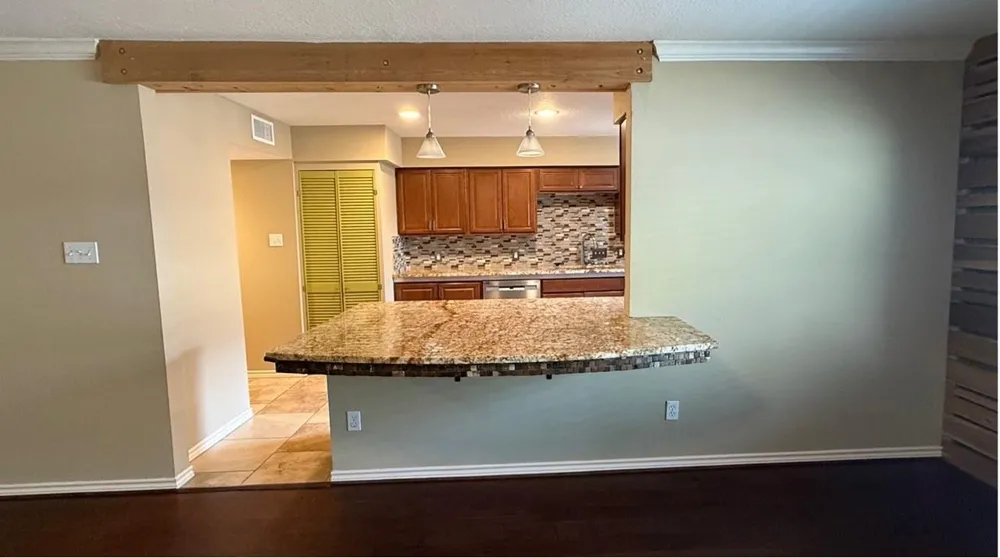 12985 Trail Hollow Drive #6 Houston, TX 77079